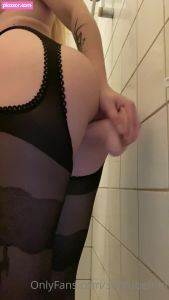 emma-karlsen-3 video #370 photo n 370
