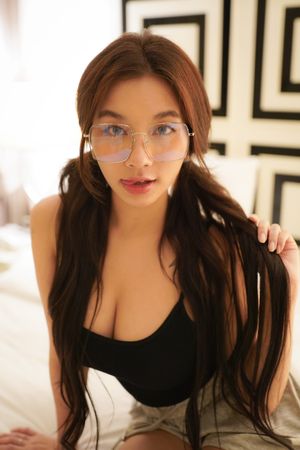 Irisadamsone  N2