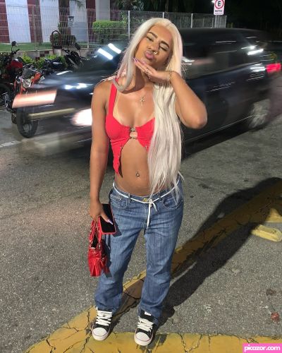 baddiejuu  - Image