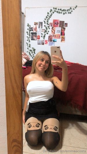 Emma Acosta  - Thumb