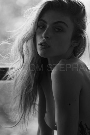 sarah-fochrenbach-1 photo #8 photo n 8