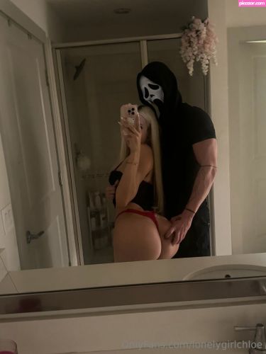 Chloe Collins  - Image