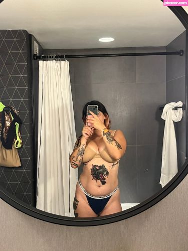 cowgirllaura  - Image