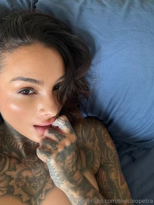 Cleo Petra - Thumb