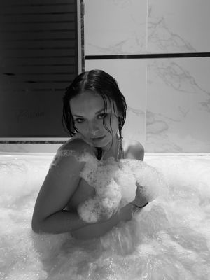 aprilofmodelo photo #8 photo n 8