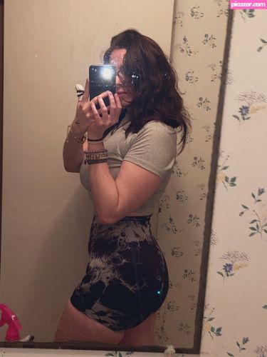 brattystoner19  - Image