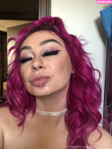 NicolexGarvey  - Image