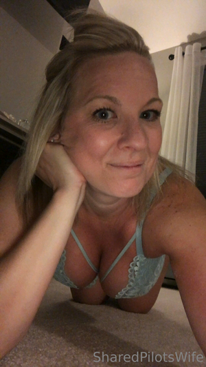 Sharedpilotswife  - Thumb