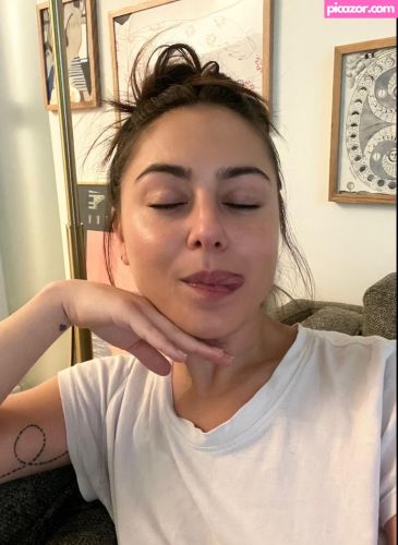 Chloecloud9  - Image