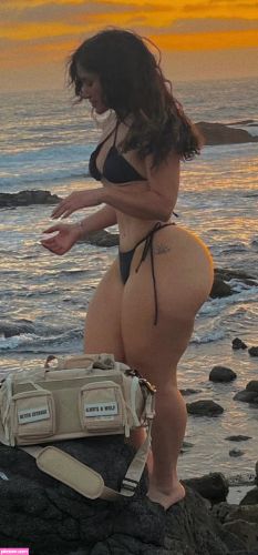 Jasmine Rodriguez - Image