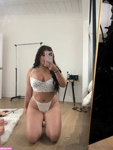 Karla Perez  - Image