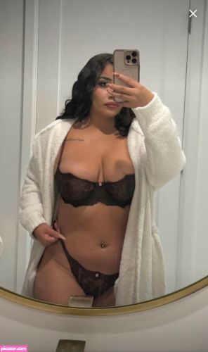 Karla Perez  - Image