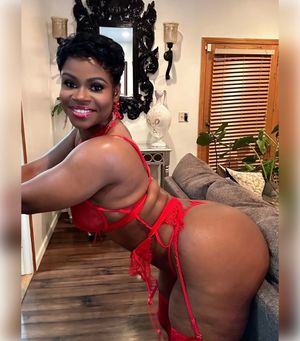 gigi-empress photo #11 photo n 11
