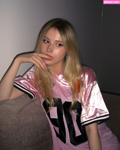 Kitty Mae - Image