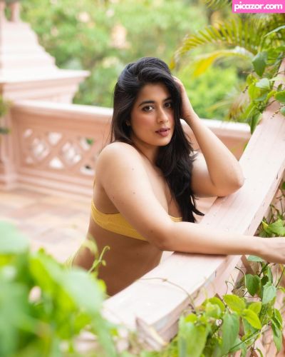 Nikita Sharma - Image