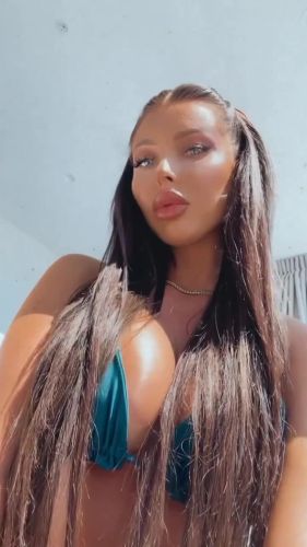kaseyy hill  - Image