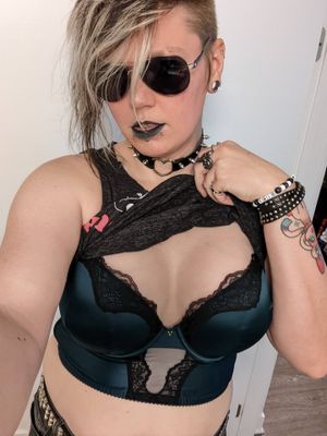 demongirlcock photo #27 photo n 27