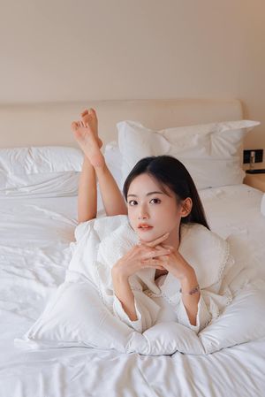 alice821204  - Thumb