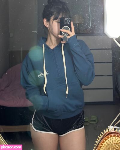 may e - Image