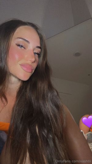 theevashtii  - Thumb