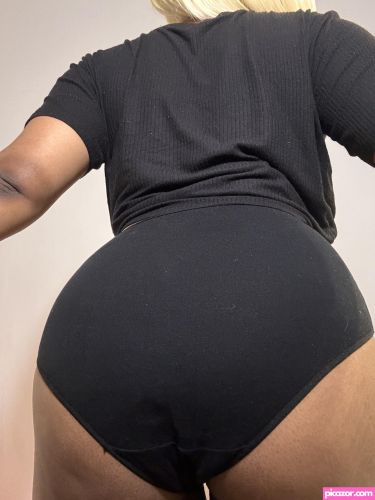 Samanthabigtits  - Image