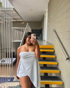KimRose69  N2