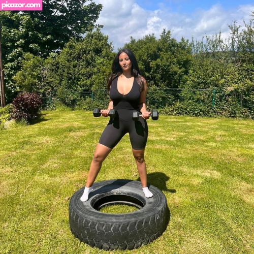 Nadia Adan - Image