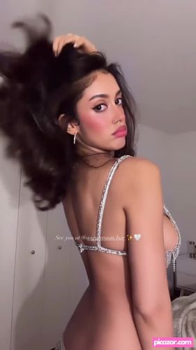 Angel Sophia Macklin - Image