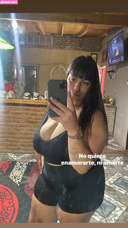 Zoe Gomez N25