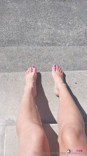petite-goddess123 photo #10 photo n 10