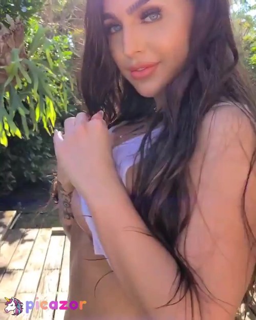 Emily Rinaudo  - Image