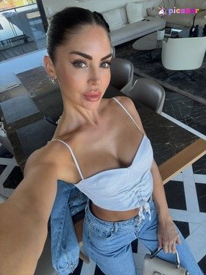 Melania Puntas - Thumb