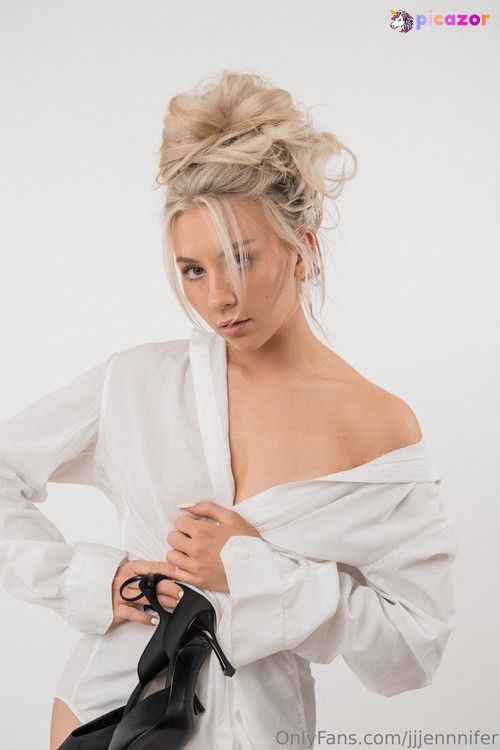 Jennijanina  - Image