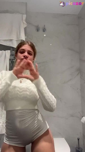 mila-refacho video #370 photo n 370