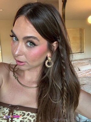 rileyreid-1 photo #111 photo n 111