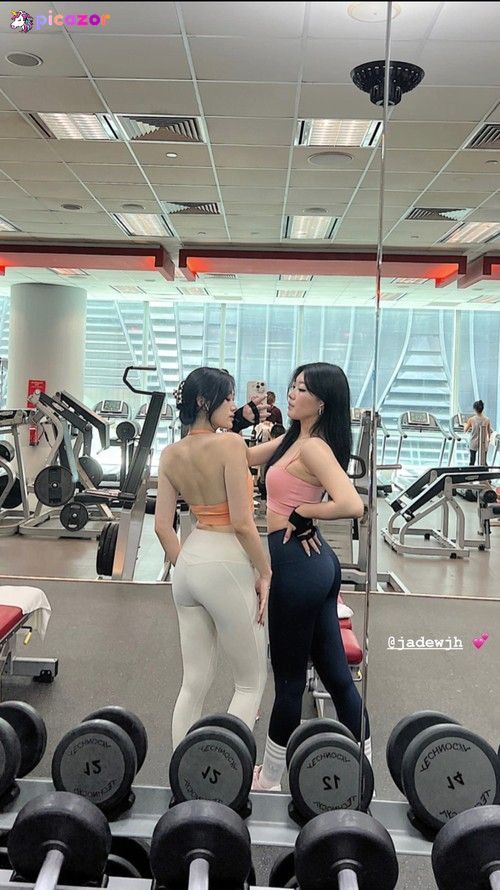 Clara Wang - Image