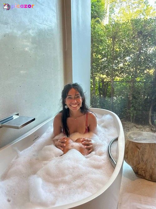 aimeejaihall - Image