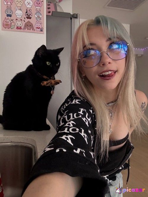 Iluvmeww - Image