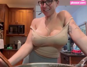nora-rose video #483 photo n 483
