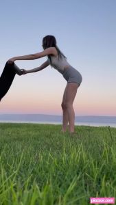 ella-mooncake-1 video #10 photo n 10