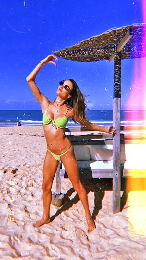 Alessandra Ambrosio N6