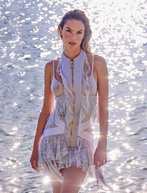 Alessandra Ambrosio N45