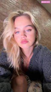 emma-brooks video #669 photo n 669