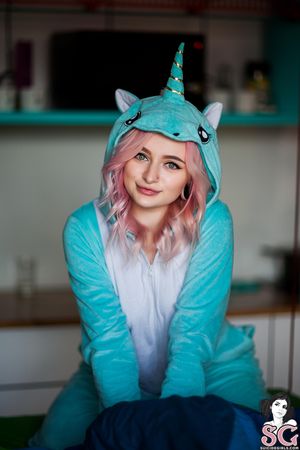 leah-meow-1 photo #43 photo n 43