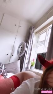 lottie-skye-1 video #84 photo n 84