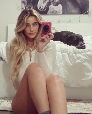 Maddie Hope N17