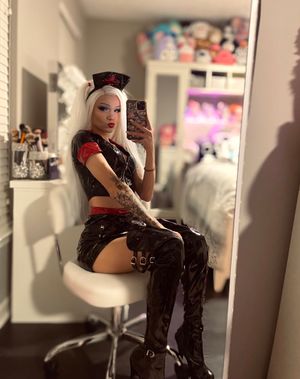 Kylee Carter N4