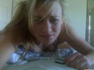 yvonne-strahovski-1 photo #33 photo n 33