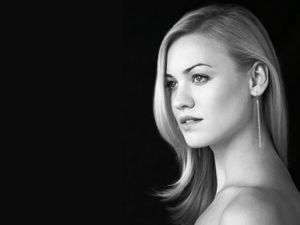 yvonne-strahovski-1 photo #187 photo n 187