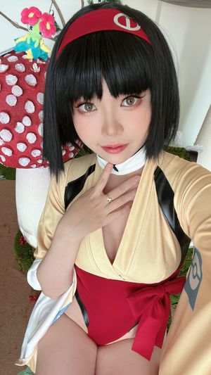 ZinieQ Cosplayer N20